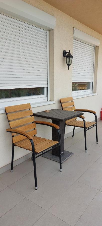 Plavi Zec Apartman Szabadka Kültér fotó